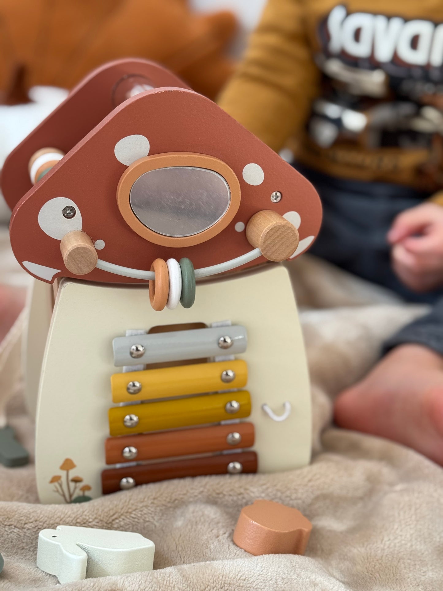 Cube d'activité bébé en bois - Champignon